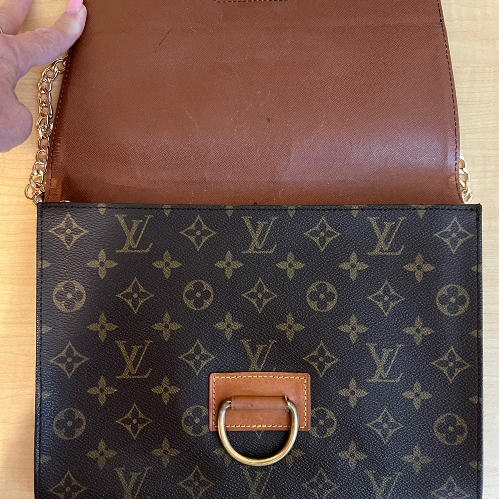 LV Monogram Vintage Lena Clutch/Crossbody - Picture 5 of 9